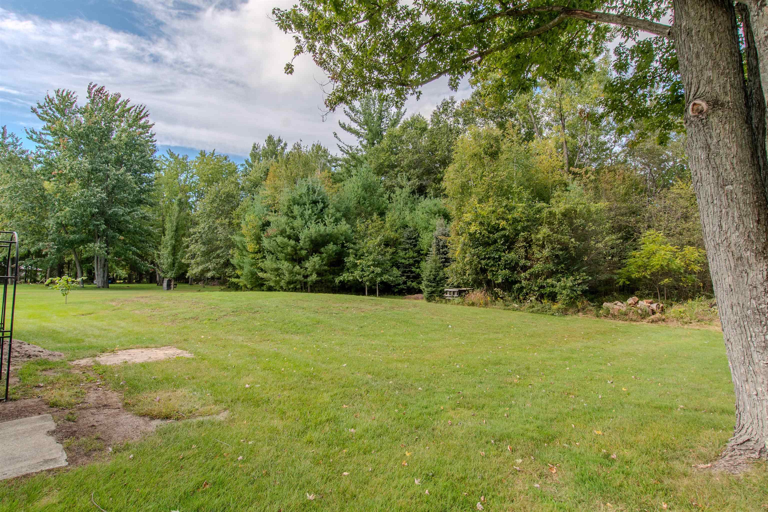 2919 North Castor Road Coleman, MI 48618 - Photo 13 of 37 Gallery Image 13