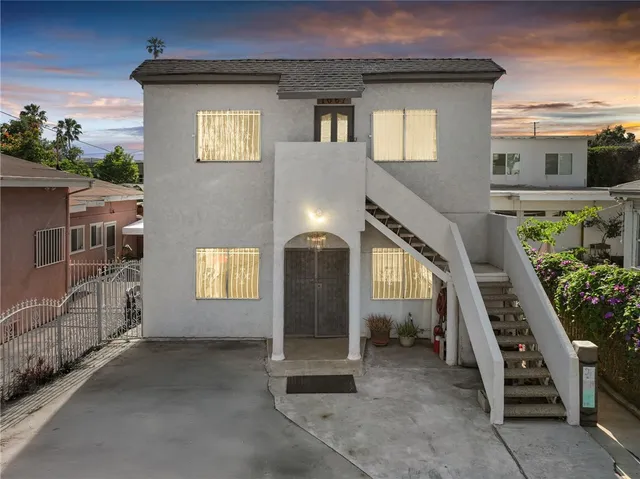 $1,249,999 | 1067 North Wilton Place, Los Angeles, CA 90038
