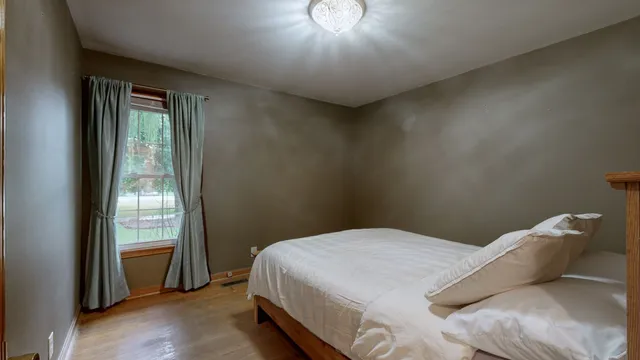 $335,000 | 715 East Poplar Bluff Road, Auburntown, TN 37016