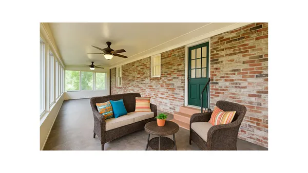 $335,000 | 715 East Poplar Bluff Road, Auburntown, TN 37016