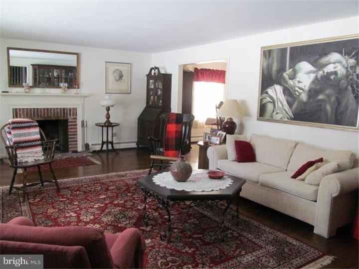 191 Gulph Hills Road Radnor, PA 19087 - Photo 4 of 23
