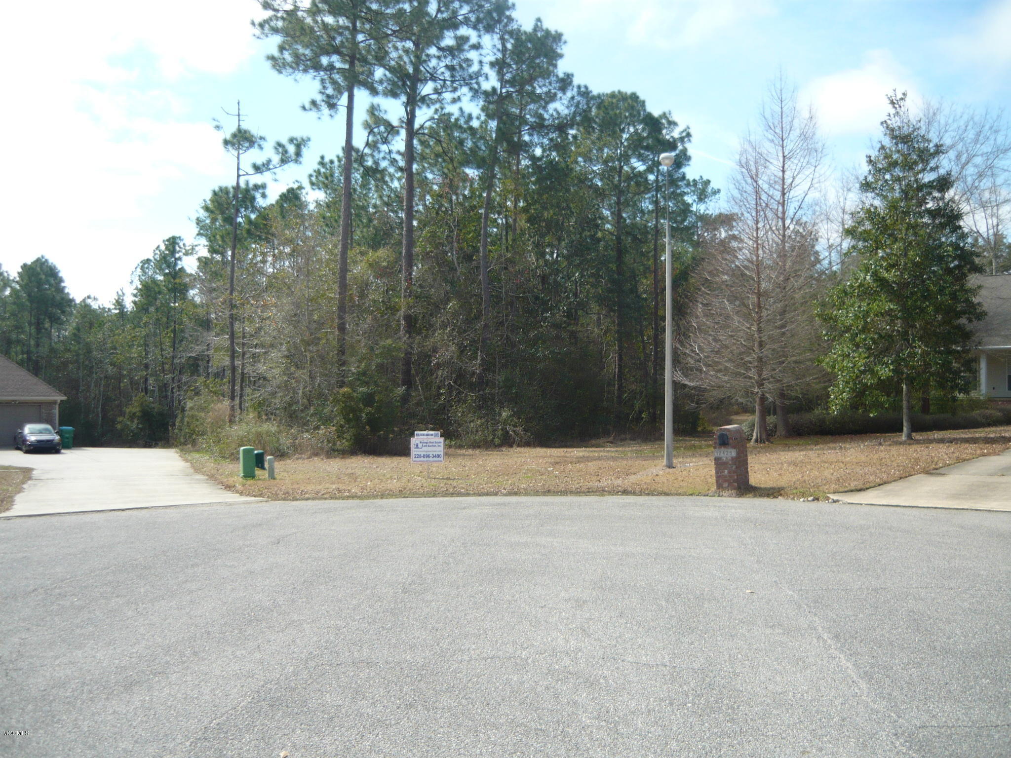 O Raintree Place Biloxi, MS 39532 - Photo 3 of 6 P1050185