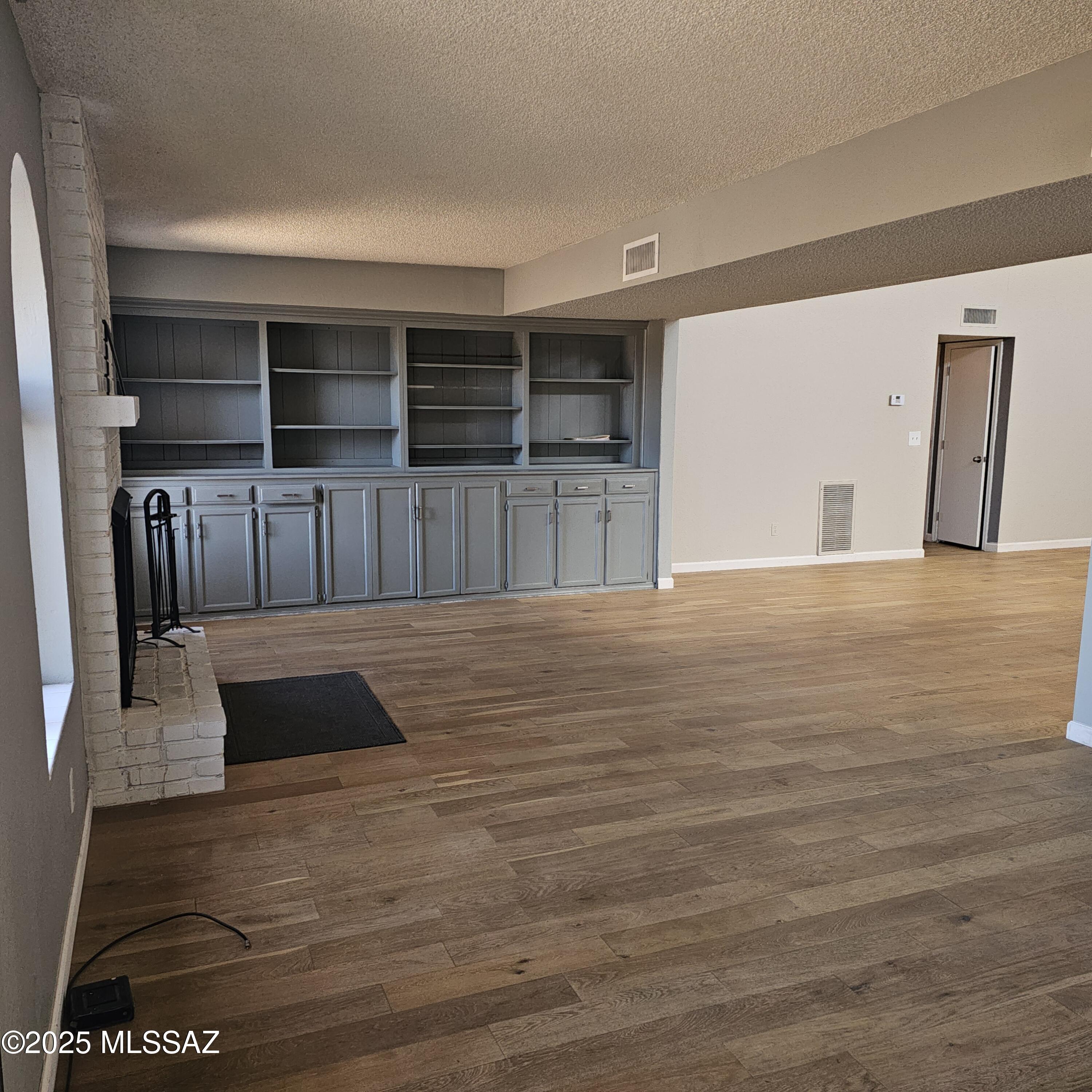 958 Via Puebla Rio Rico, AZ 85648 - Photo 8 of 40 Gallery Image 8