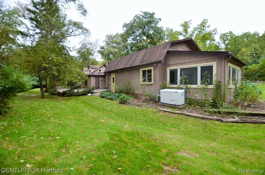 31395 West Nine Mile Road Farmington Hills, MI 48336 - Photo 40 of 40