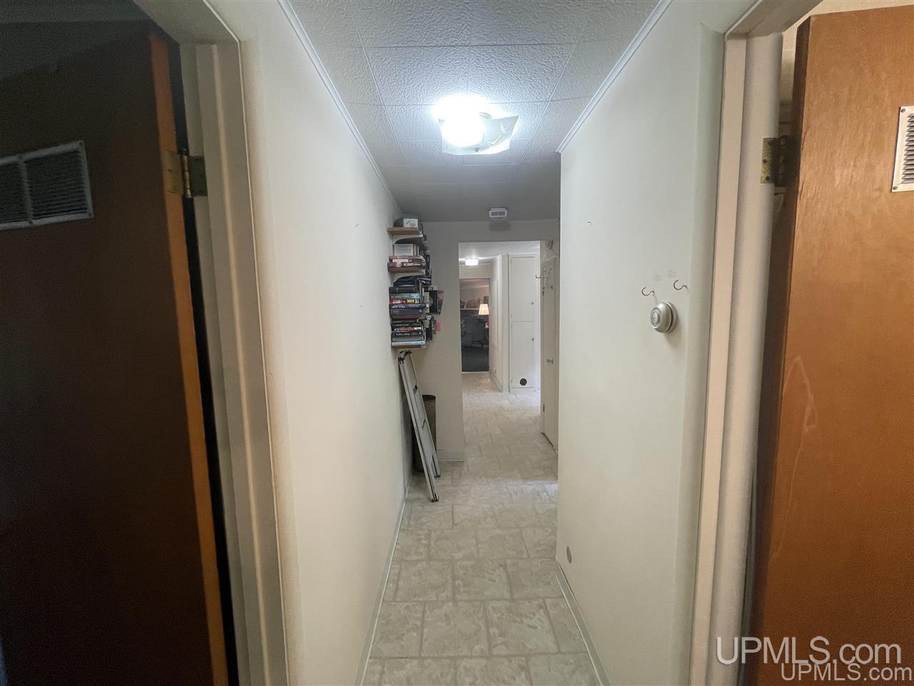 5340 12th Road Escanaba, MI 49829 - Photo 19 of 38