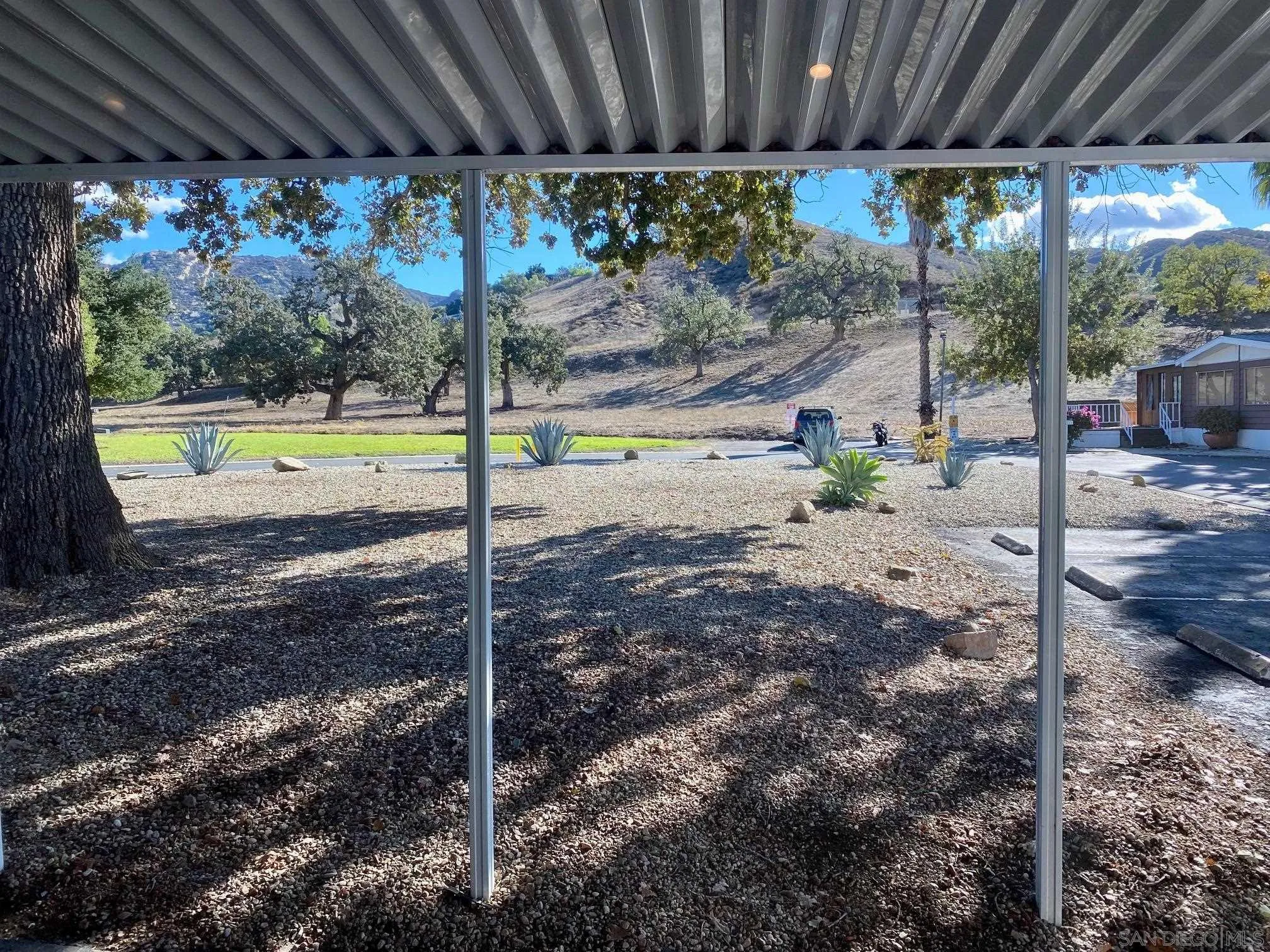 1550 Rory Simi Valley, Unit 180 Simi Valley, CA 93063 - Photo 2 of 26 Gallery Image 2
