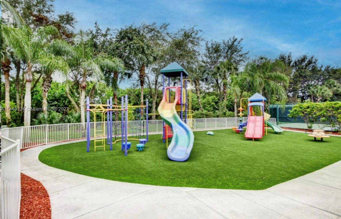 21108 Vía Eden Boca Raton, FL 33433 - Photo 42 of 48 a park with kid zone