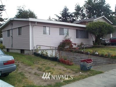 916 Edmonds Avenue Northeast Renton, WA 98056 - Photo 1 of 1