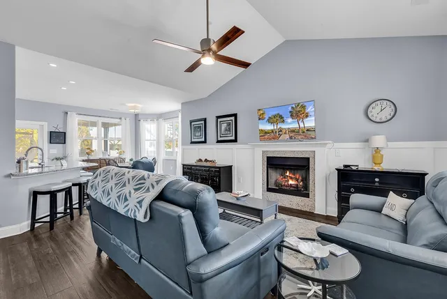 $425,000 | 345 Waties Drive, Murrells Inlet, SC 29576