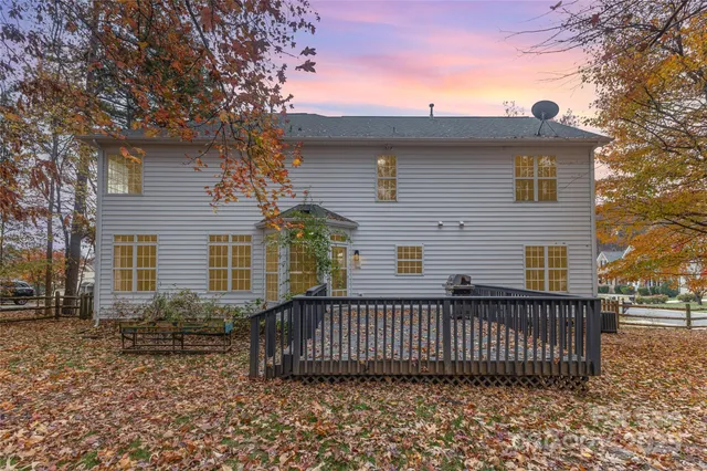 $674,900 | 884 Clonmel Drive, Matthews, NC 28104