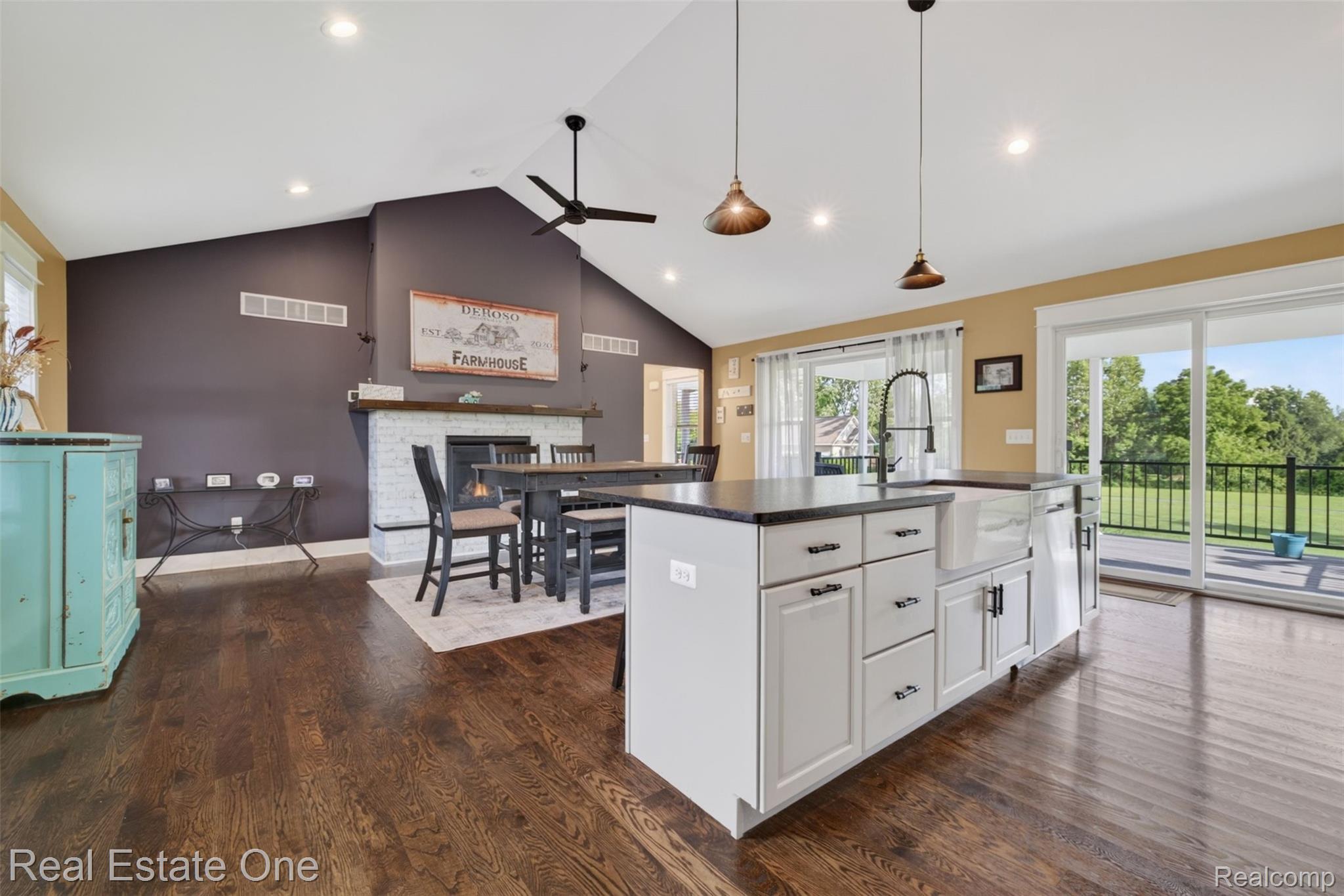 2355 South Sashabaw Road Ortonville, MI 48462 - Photo 8 of 57 18) Kitchen.jpg