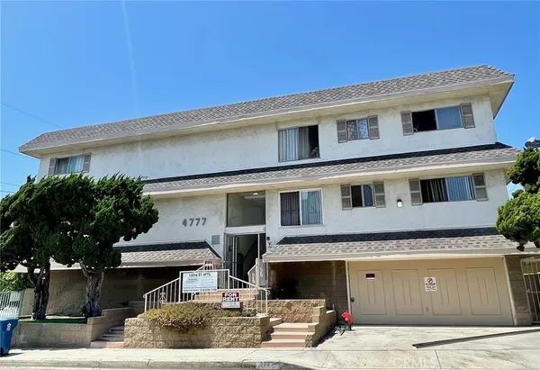 $1,985 | 4777 West 132nd Street, Unit 9, Hawthorne, CA 90250