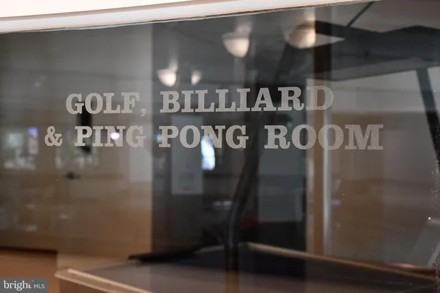 $2,700 | 307 Yoakum Parkway, Unit 606, Alexandria, VA 22304