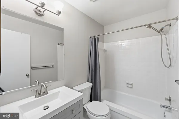 $799,000 | 7723 Heatherton Lane, Potomac, MD 20854