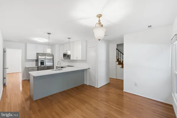 $799,000 | 7723 Heatherton Lane, Potomac, MD 20854