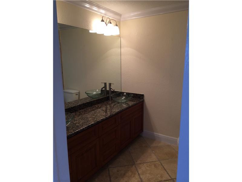 6561 Peters Road Plantation, FL 33317 - Photo 9 of 26 Bath/Spa Master