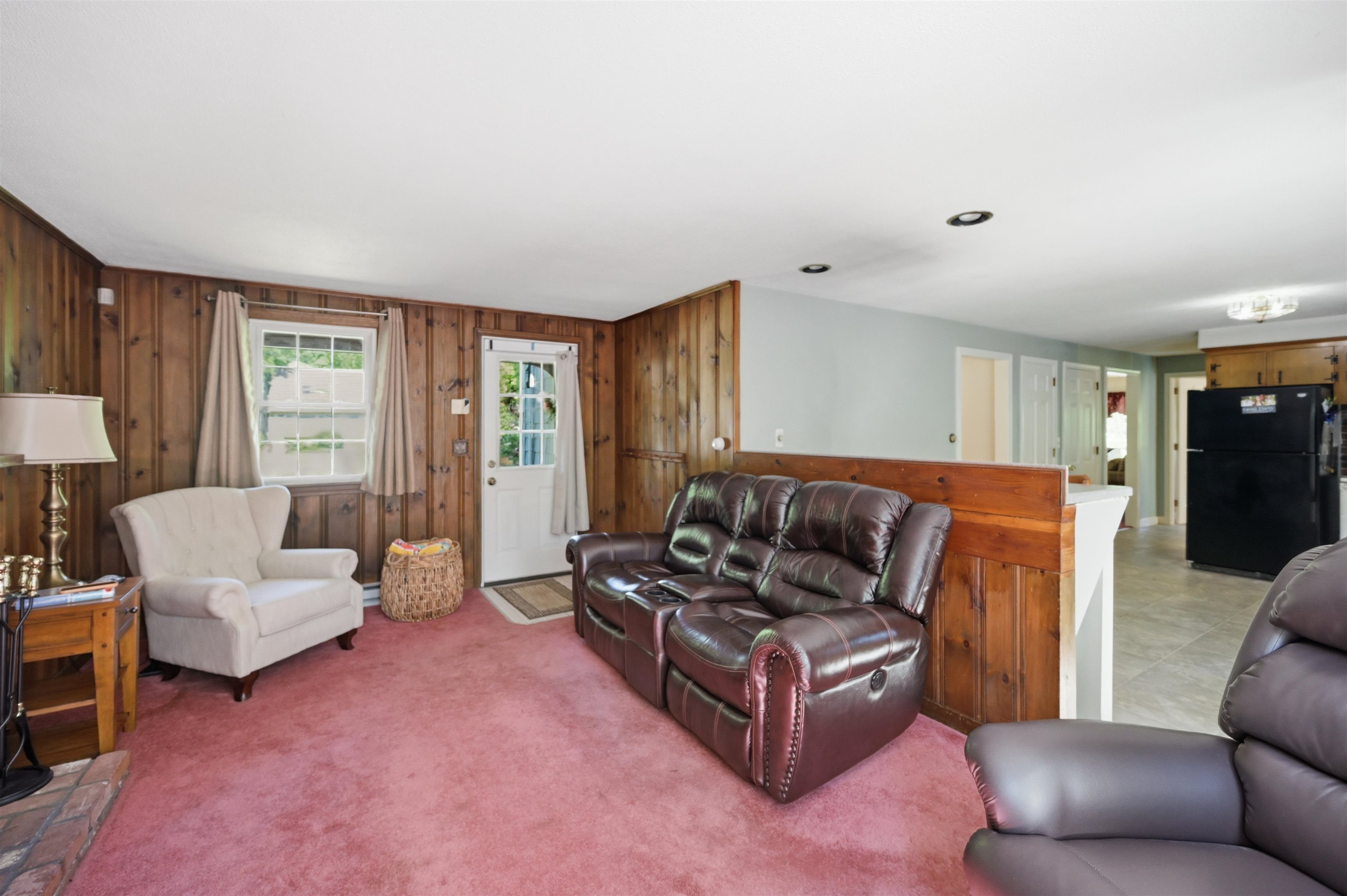 23 Rustic Lane Plaistow, NH 03865 - Photo 7 of 50