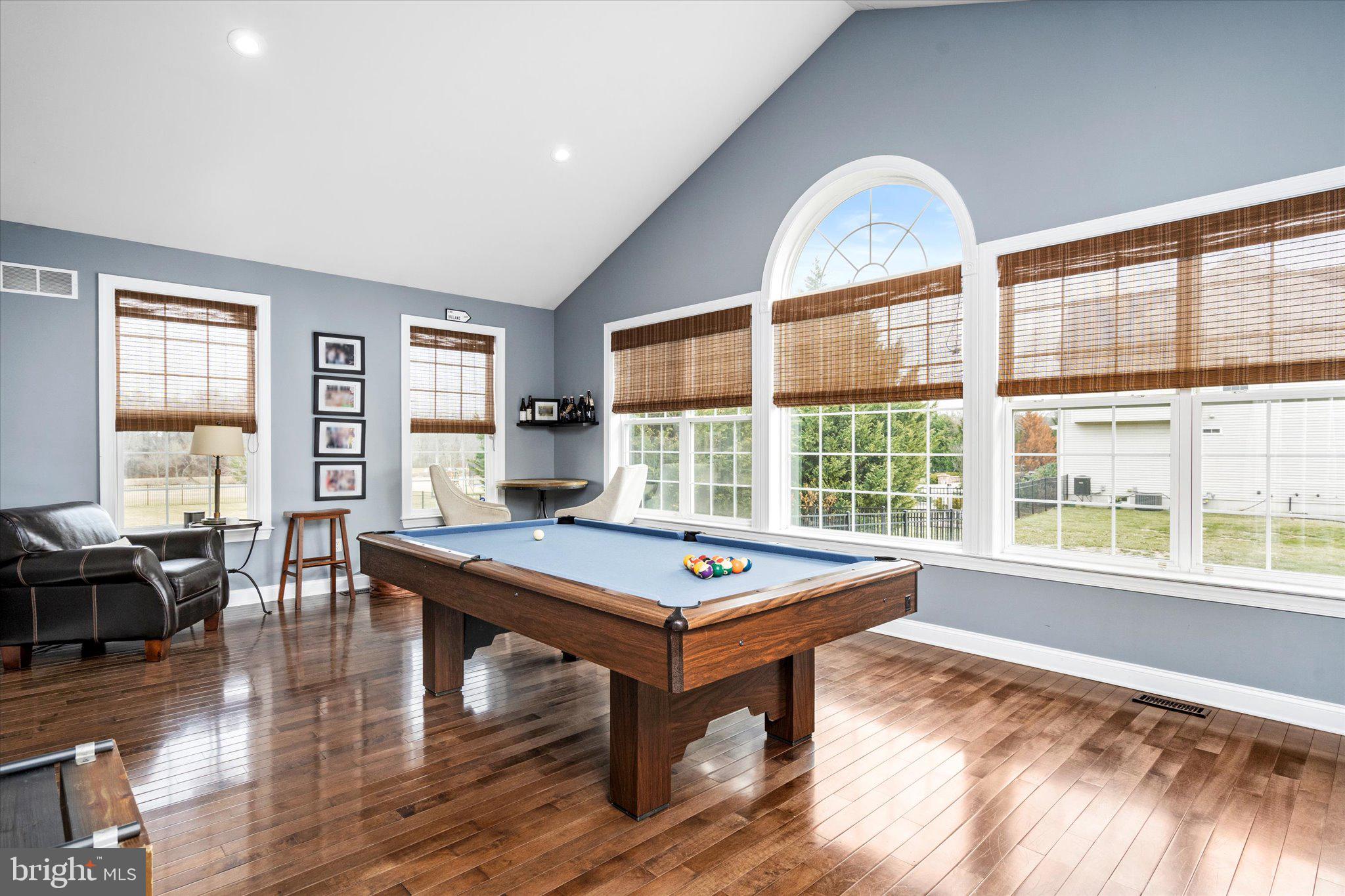 32 Waverly Drive Columbus, NJ 08022 - Photo 8 of 50 Extended Game Room