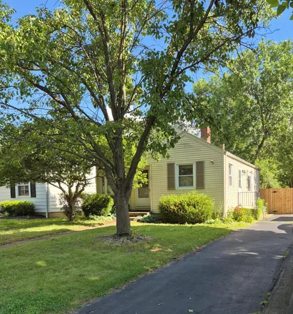 $235,000 | 467 East Jeffrey Place, Columbus, OH 43214