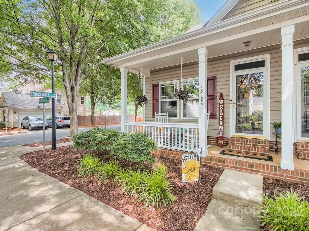13128 Meadowmere Road Huntersville, NC 28078 - Photo 2 of 31 Gallery Image 2