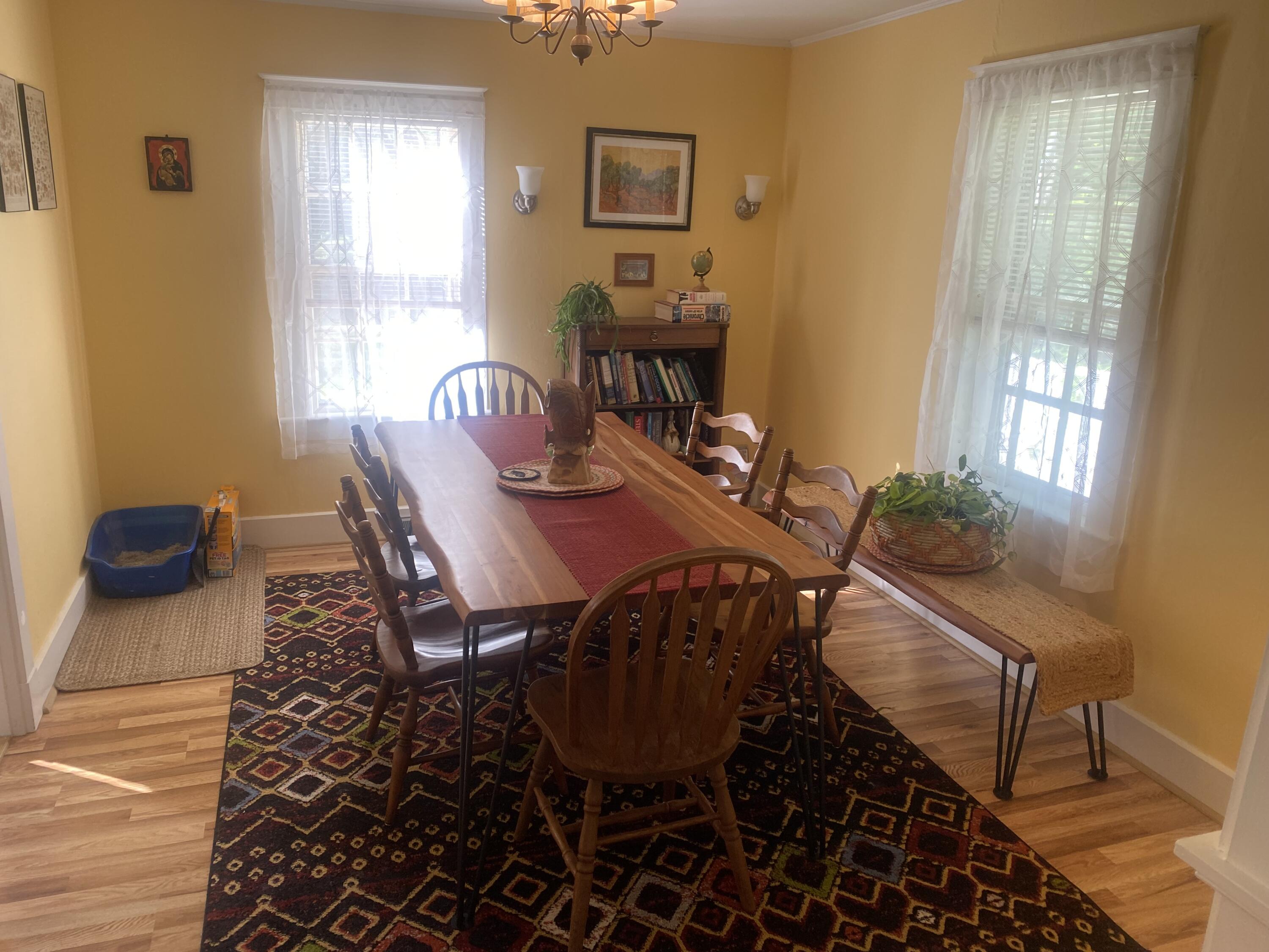 316 Canaan Road Skowhegan, ME 04976 - Photo 14 of 41 14 Dining