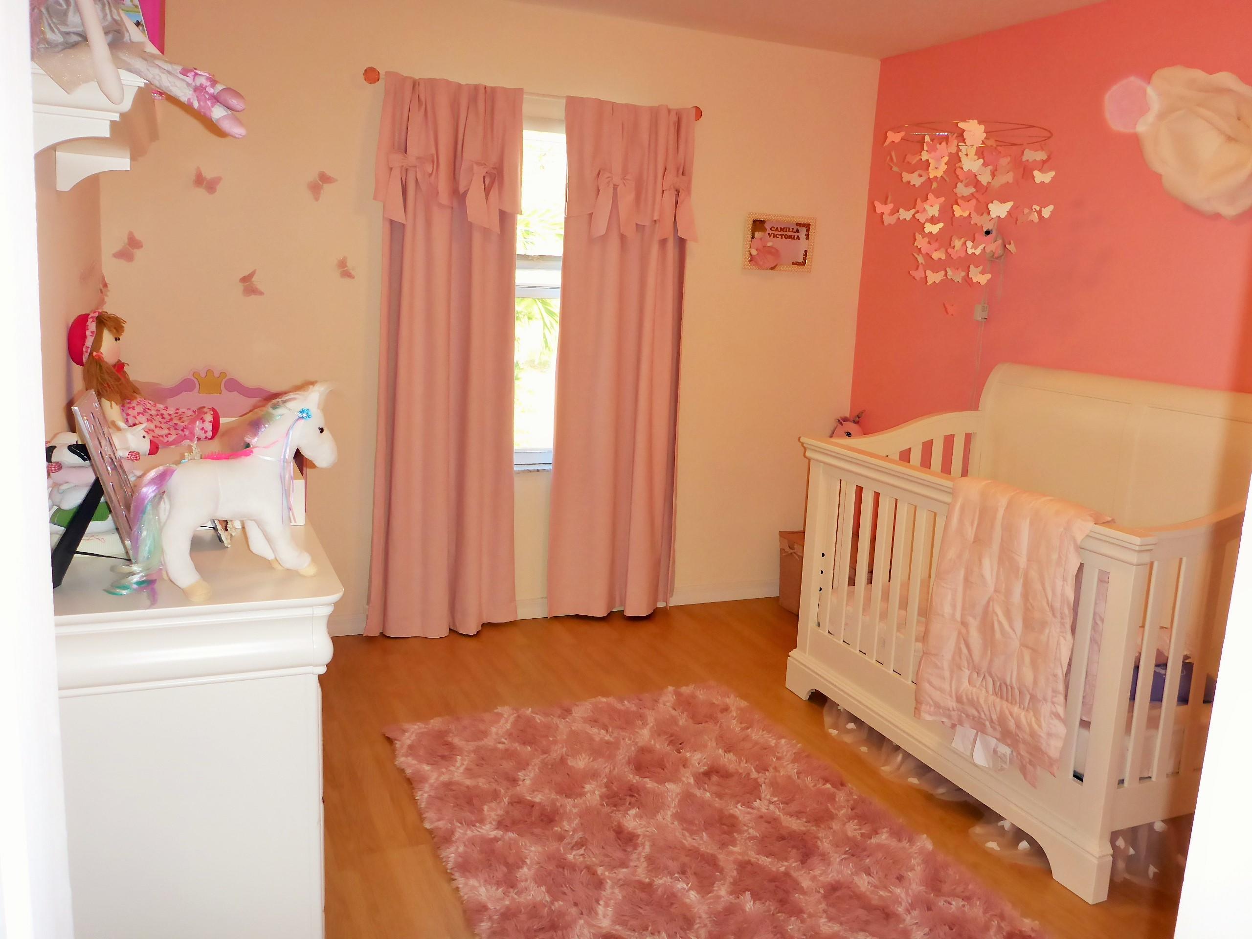 5124 Elpine Way Riviera Beach, FL 33418 - Photo 31 of 45 a view of a room with a window and shelf