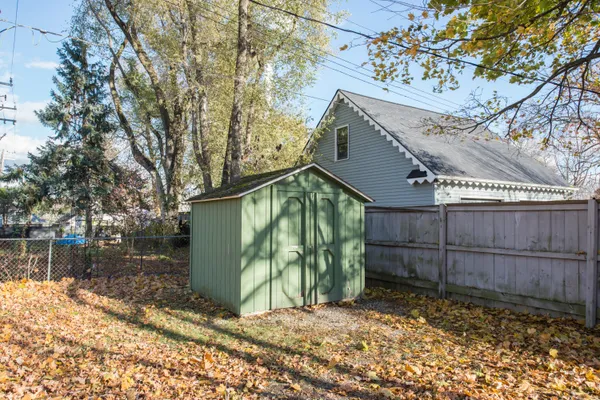 $305,000 | 203 South Ann Arbor Street, Saline, MI 48176