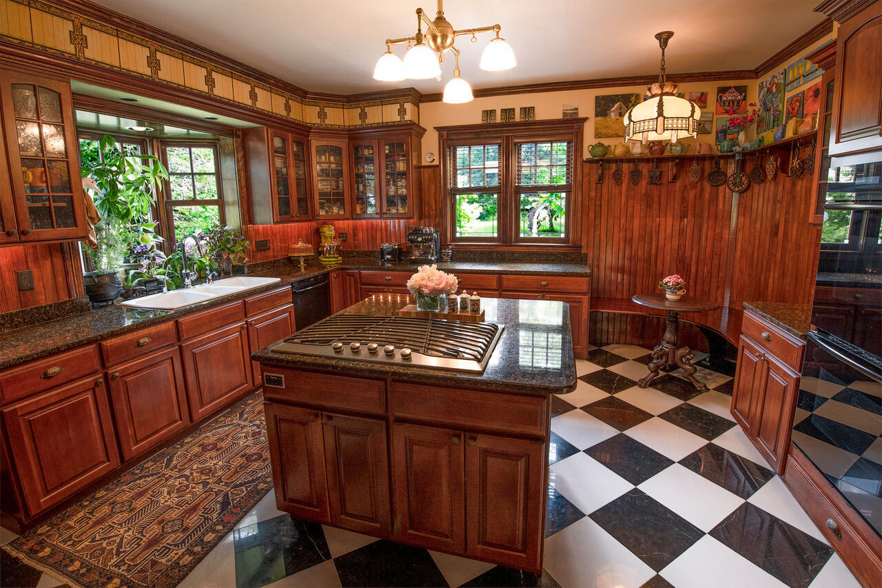 48 Oak Point Road Deer Isle, ME 04627 - Photo 16 of 57 kitchen