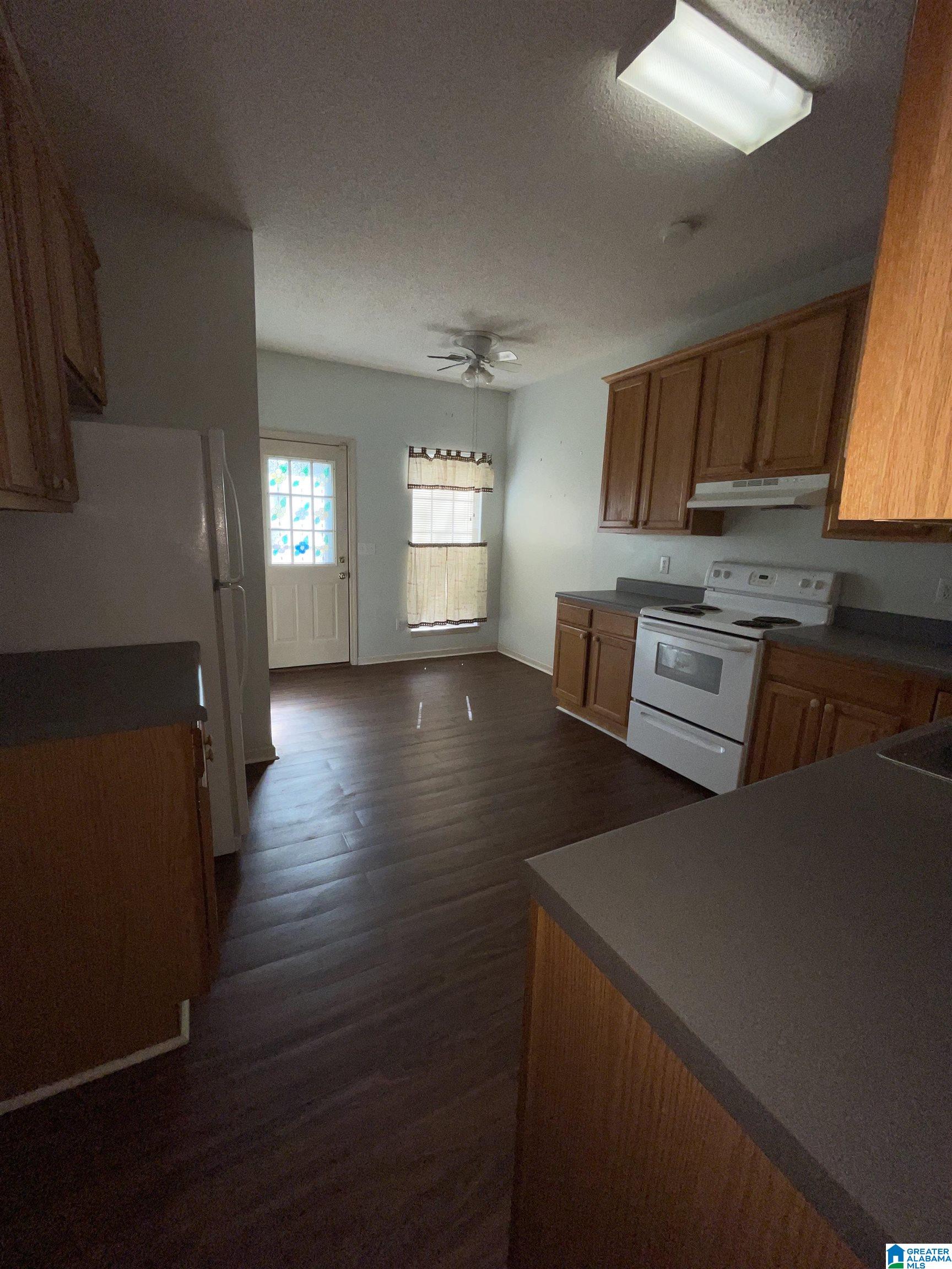 1829 Copperfield Lane Center Point, AL 35215 - Photo 5 of 12