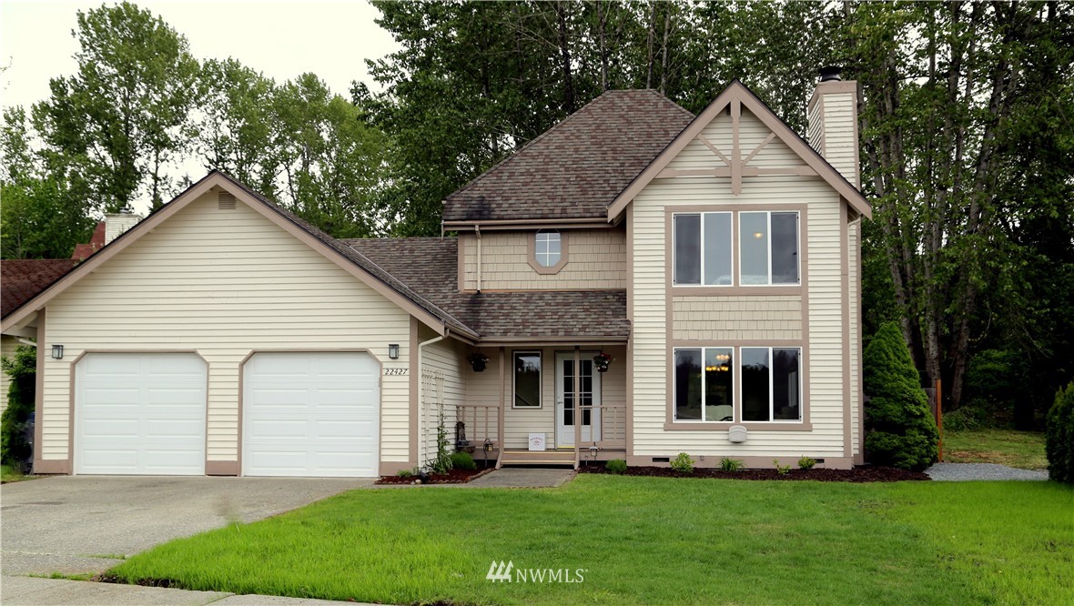 22427 13th Place West Bothell, WA 98021 - Photo 2 of 20