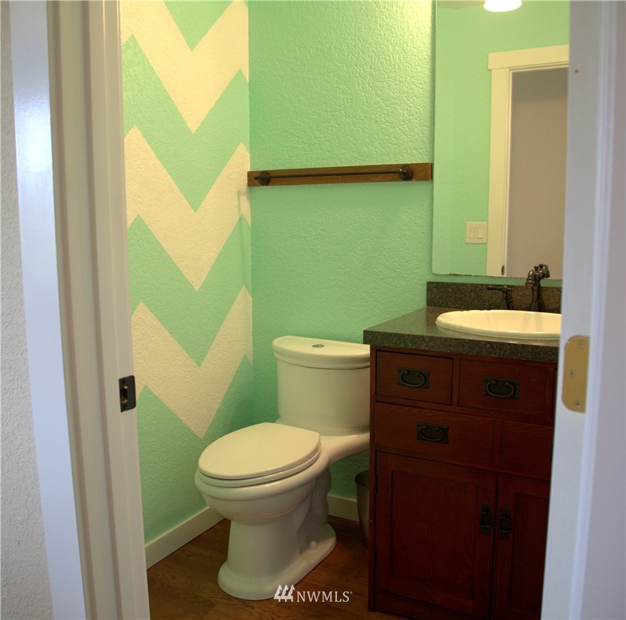 22427 13th Place West Bothell, WA 98021 - Photo 11 of 20