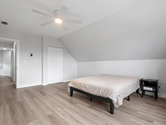 $464,900 | 6049 West School Street, Chicago, IL 60634