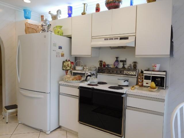 19952 Mona Circle Boca Raton, FL 33434 - Photo 20 of 50 19952 Mona Cir