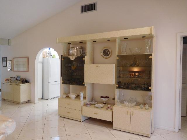 19952 Mona Circle Boca Raton, FL 33434 - Photo 22 of 50 19952 Mona Cir