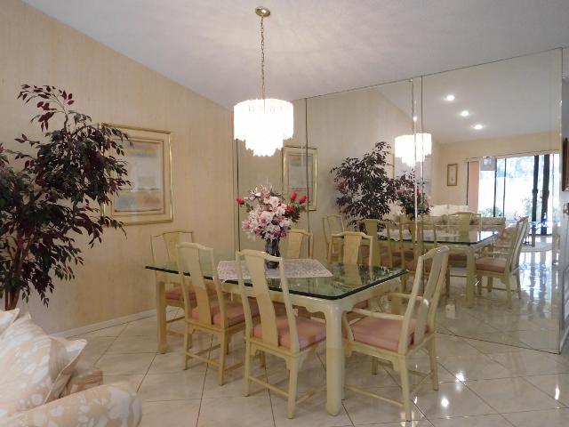 19952 Mona Circle Boca Raton, FL 33434 - Photo 3 of 50 19952 Mona Cir
