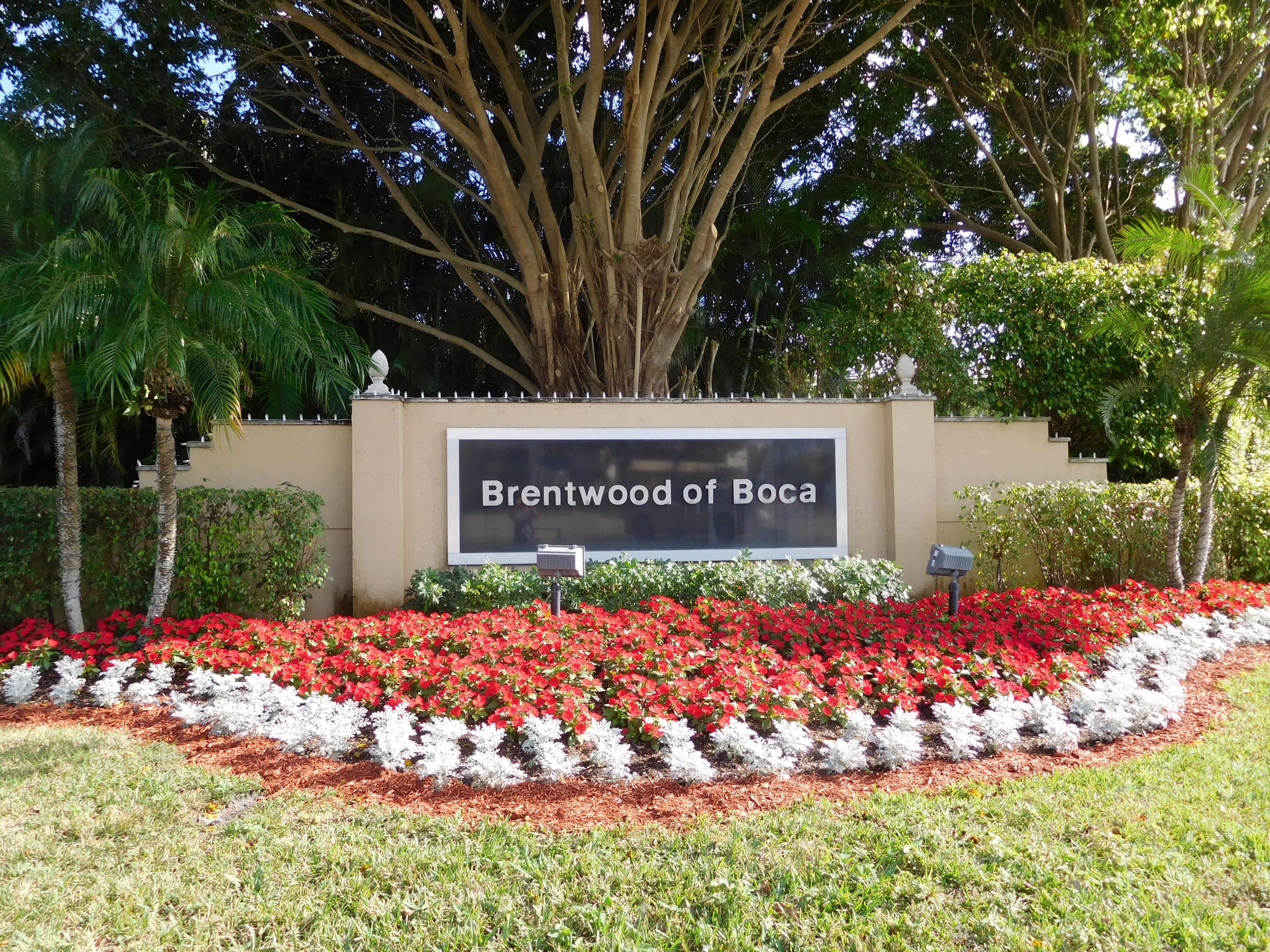 19952 Mona Circle Boca Raton, FL 33434 - Photo 39 of 50 Brentwood of Boca Sign