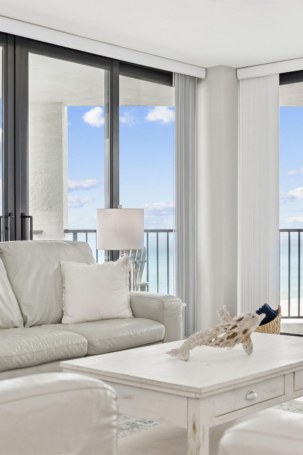 17155 Front Beach Road, Unit E501 Panama City Beach, FL 32413 - Photo 7 of 48 Living