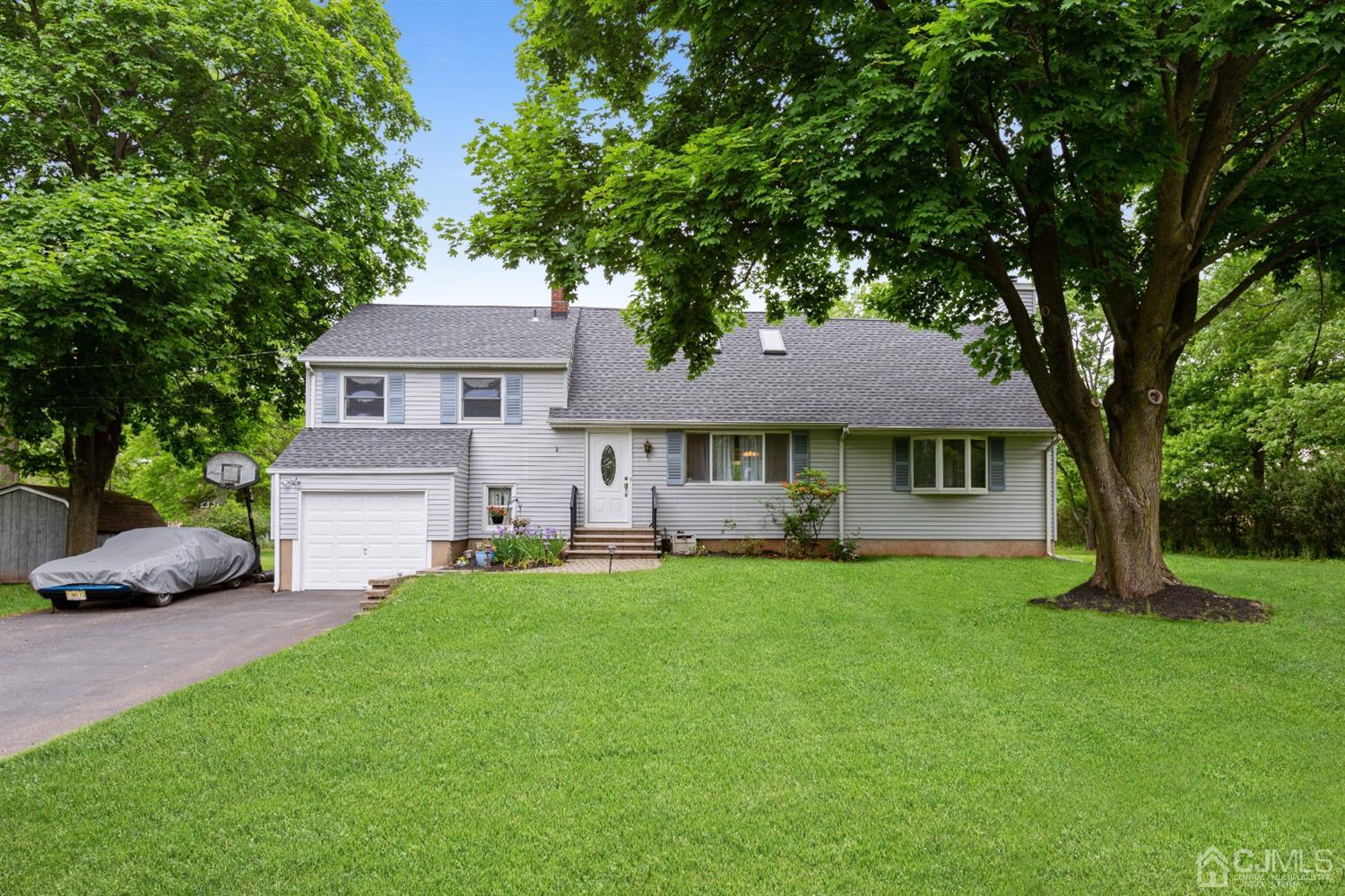 138 Overbrook Road Piscataway, NJ 08854 - Photo 2 of 31 Gallery Image 2