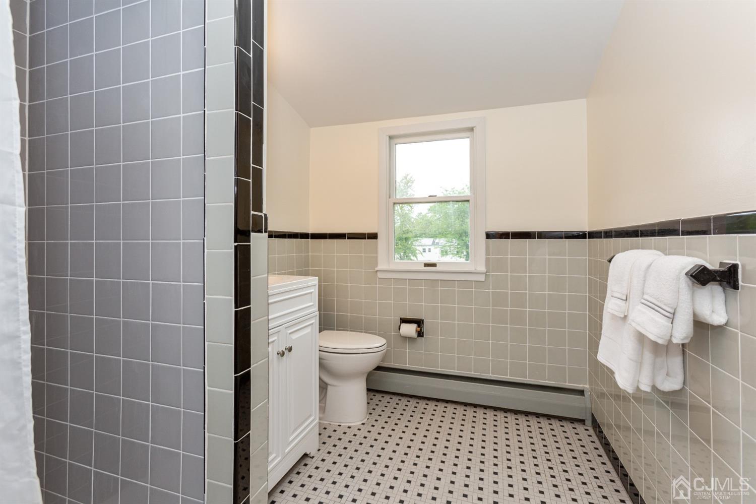 138 Overbrook Road Piscataway, NJ 08854 - Photo 23 of 31 Gallery Image 23
