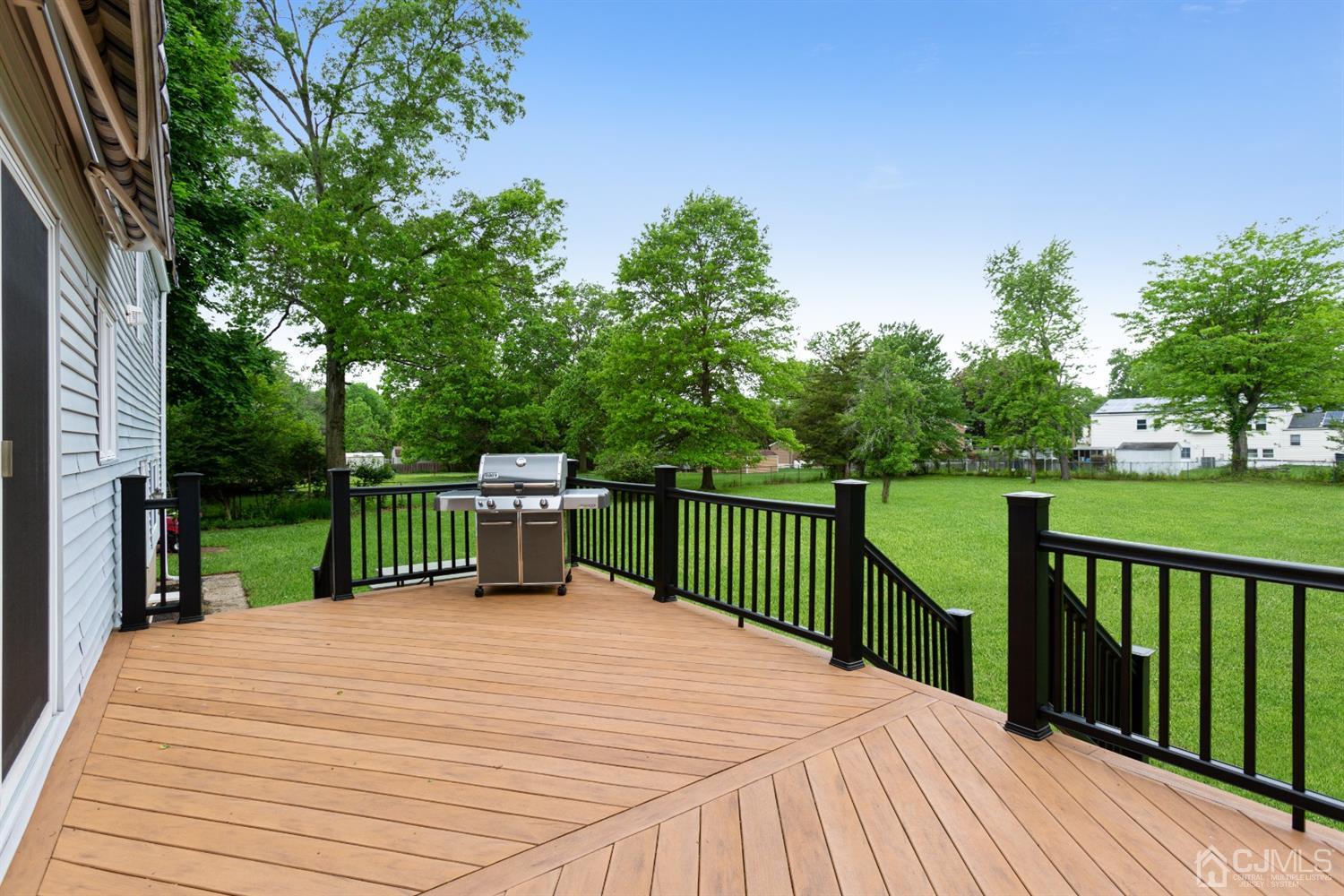 138 Overbrook Road Piscataway, NJ 08854 - Photo 27 of 31 Gallery Image 27