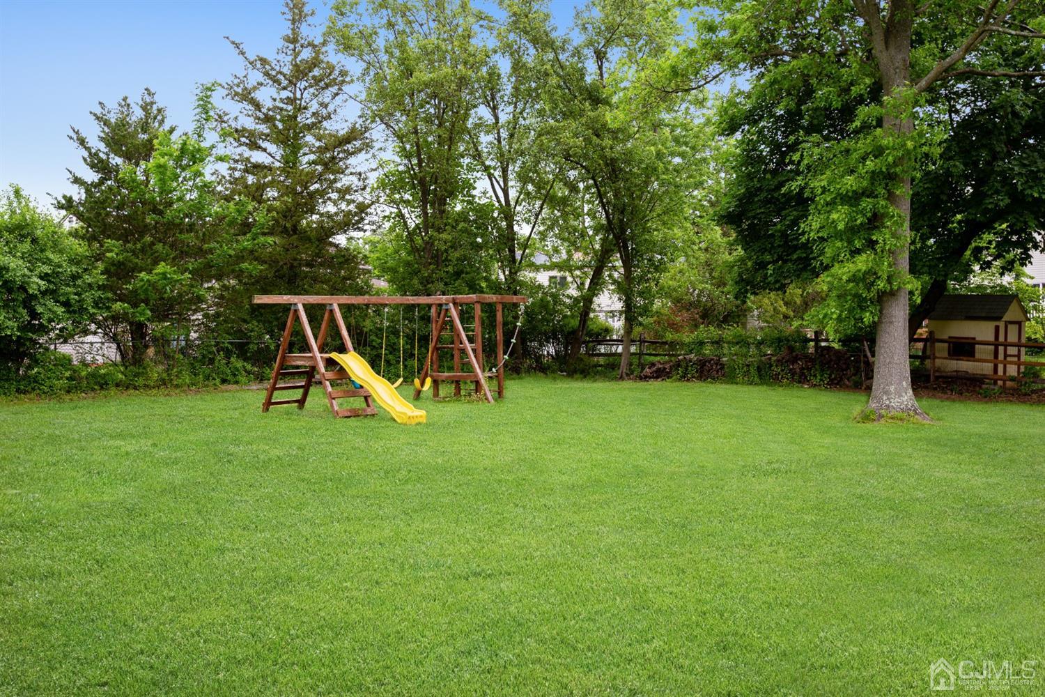 138 Overbrook Road Piscataway, NJ 08854 - Photo 29 of 31 Gallery Image 29