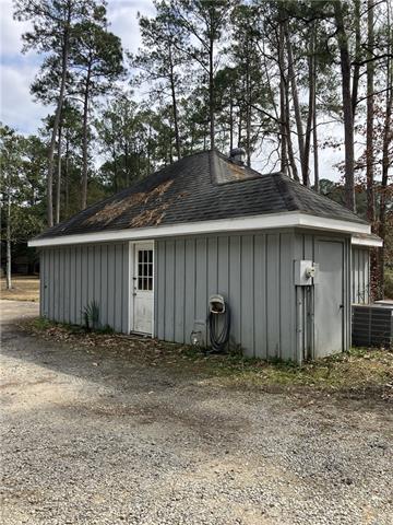 139 Reiher Road Mandeville, LA 70471 - Photo 10 of 36