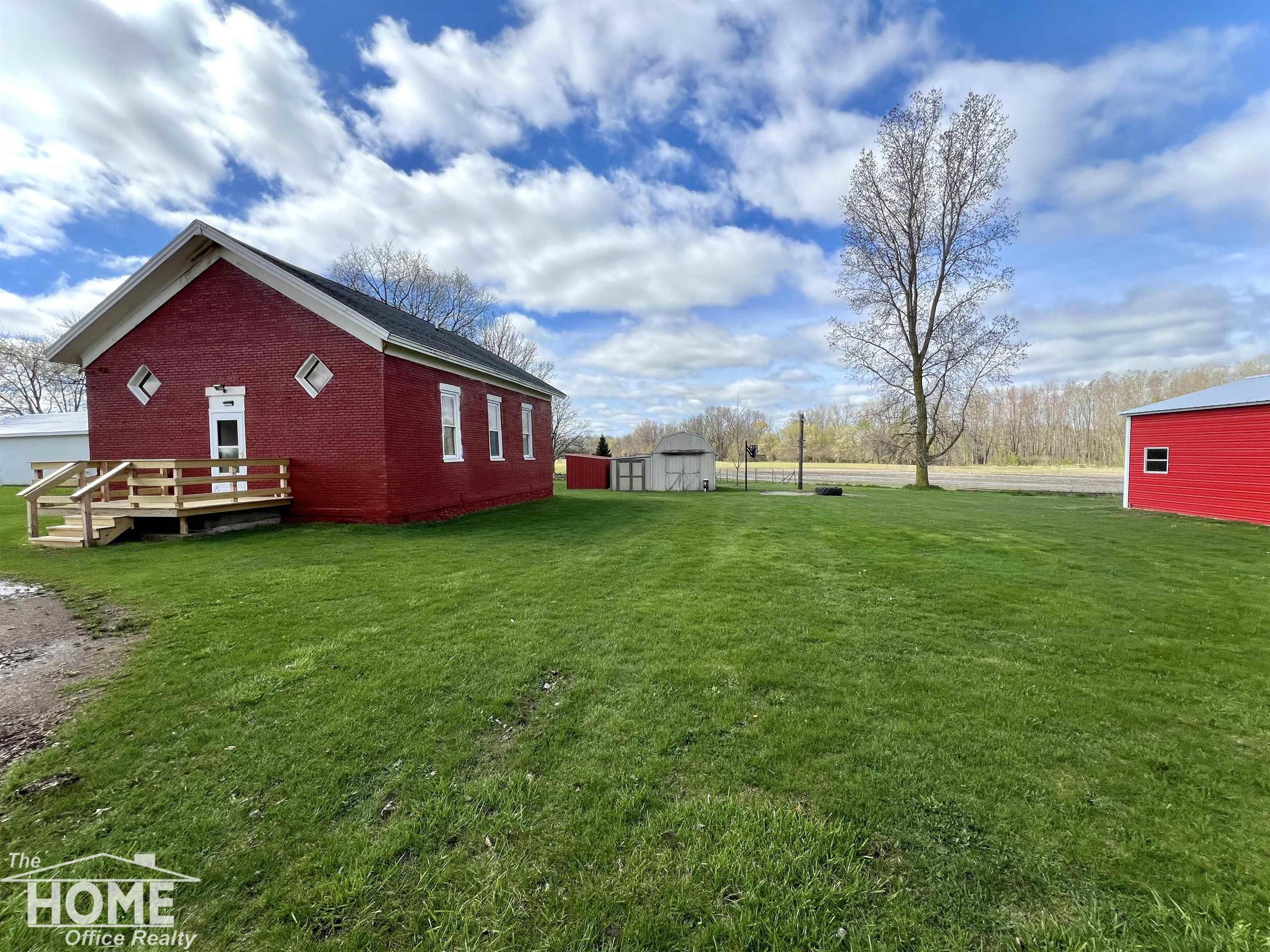 5238 Lytle Road Corunna, MI 48817 - Photo 26 of 40 50139141-5ab09238-2d04-47e1-bf14-e0e47884a73f.JPG