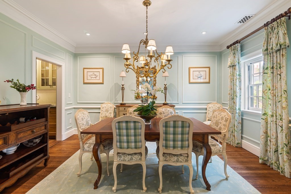 132 Charles Street, Unit 2/3 Boston, MA 02114 - Photo 9 of 24