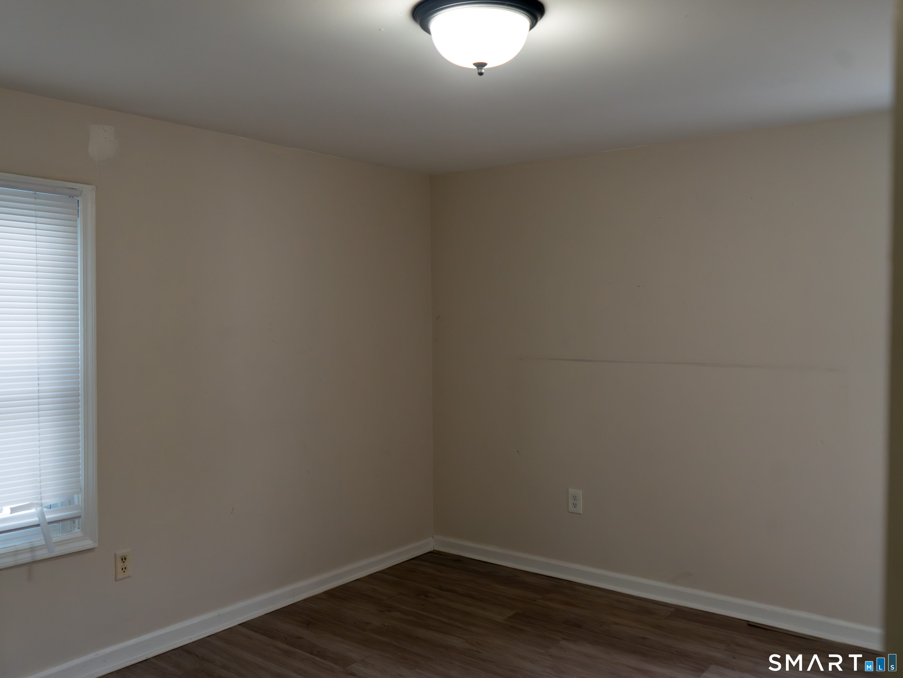 406 Poplar Street New Haven, CT 06513 - Photo 16 of 22 a view of a small space