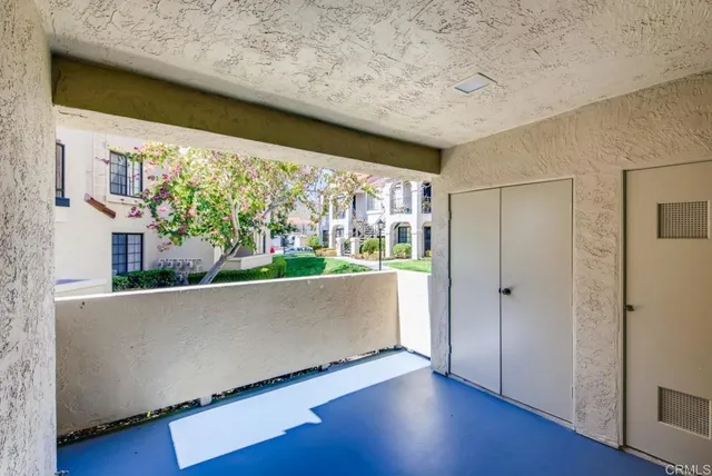 a view of outdoor space and living room