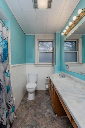 $165,000 | 506 4th Avenue Southwest, Valley City, ND 58072