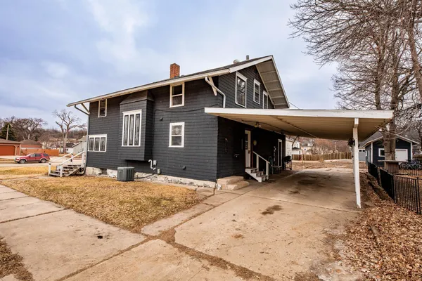 $165,000 | 506 4th Avenue Southwest, Valley City, ND 58072