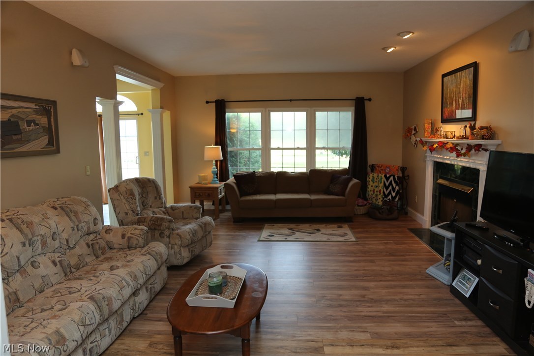10834 Old Mill Road Spencer, OH 44275 - Photo 3 of 34 Spacious Family Room