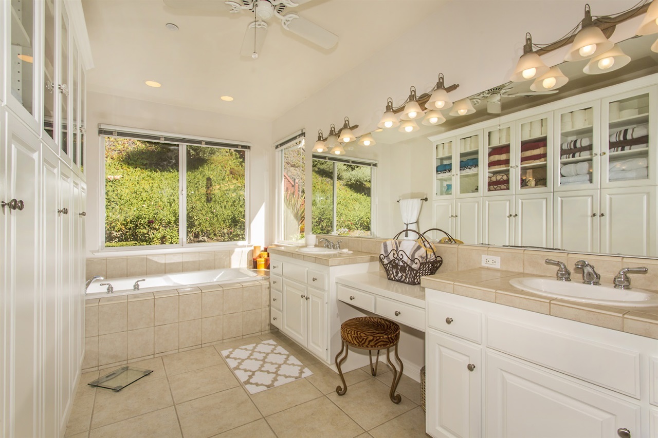 31205 Old River Road Bonsall, CA 92003 - Photo 12 of 21